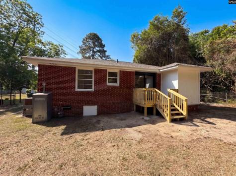 2112 Axson Street Cayce SC 29033