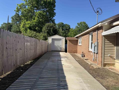 2012 Charles Street Newberry SC 29108