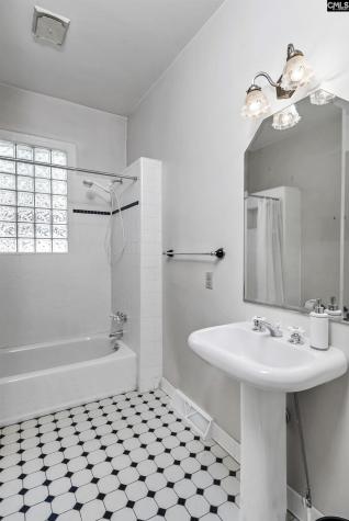 3216 Wheat Street Columbia SC 29205