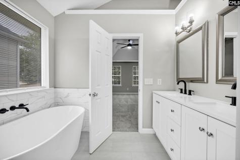 104 Pond Oak Lane Columbia SC 29212