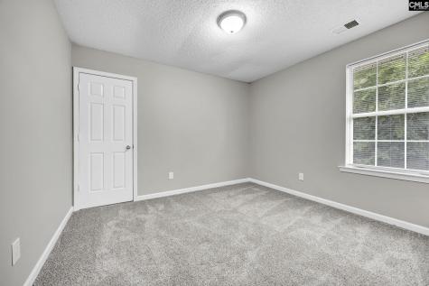 104 Pond Oak Lane Columbia SC 29212