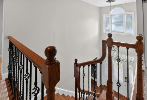 17 Oak Hollow Court Columbia SC 29209-1939