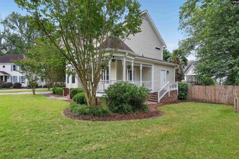 17 Oak Hollow Court Columbia SC 29209-1939