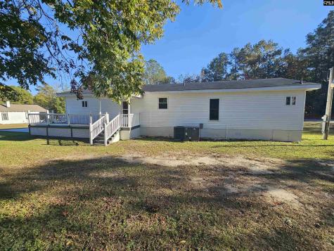 1561 Bradley Road Camden SC 29020