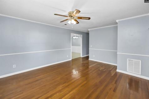 1816 Dunbar Road Cayce SC 29033