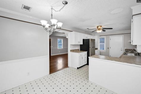 1816 Dunbar Road Cayce SC 29033