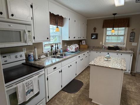 202 W Stevens Drive Kershaw SC 29067