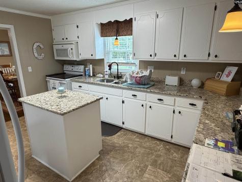 202 W Stevens Drive Kershaw SC 29067