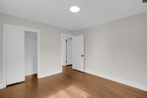 1462 Dahlia Columbia SC 29205