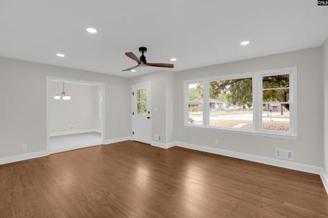 1462 Dahlia Columbia SC 29205