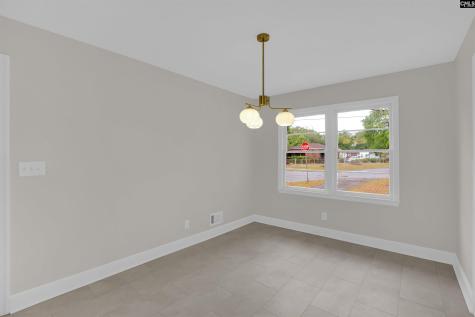 1462 Dahlia Columbia SC 29205