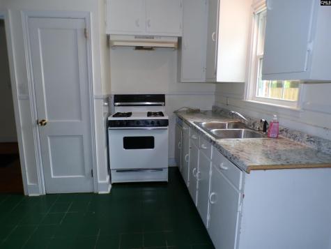116 Davis Street Bishopville SC 29010-9999
