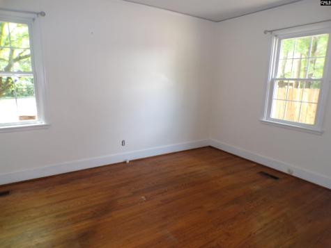 116 Davis Street Bishopville SC 29010-9999