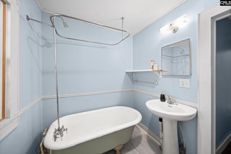 31 Gardner Street S Camden SC 29020