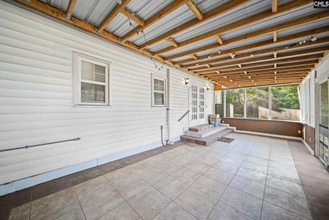 31 Gardner Street S Camden SC 29020