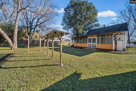 31 Gardner Street S Camden SC 29020