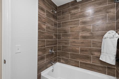 504 Lakeside Columbia SC 29203