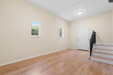504 Lakeside Columbia SC 29203
