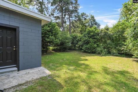 504 Lakeside Columbia SC 29203