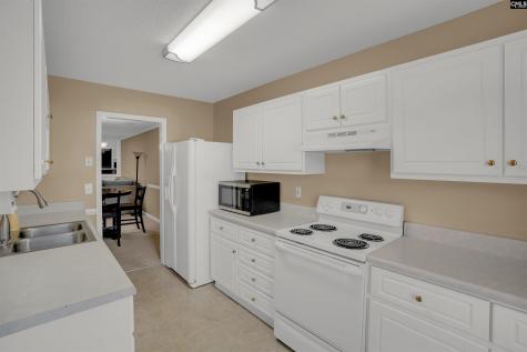 105 Thorn Tree Lane Columbia SC 29212