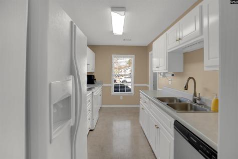 105 Thorn Tree Lane Columbia SC 29212