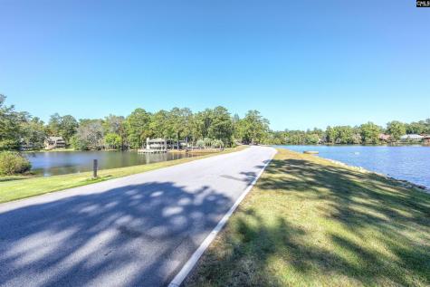 9 Twin Oaks Circle Columbia SC 29209
