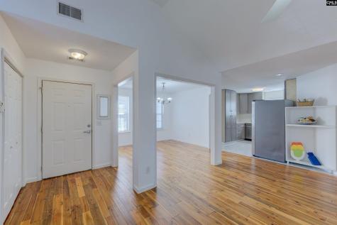 9 Twin Oaks Circle Columbia SC 29209