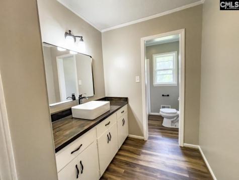 2545 Silverstreet Road Silverstreet SC 29145