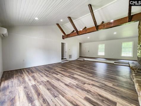 2545 Silverstreet Road Silverstreet SC 29145