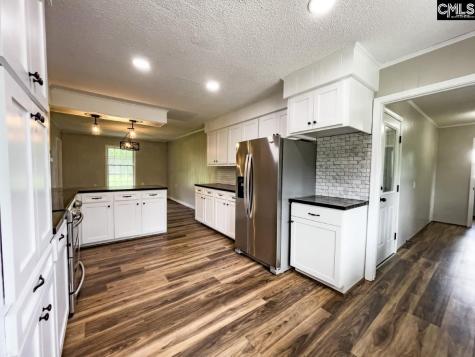 2545 Silverstreet Road Silverstreet SC 29145