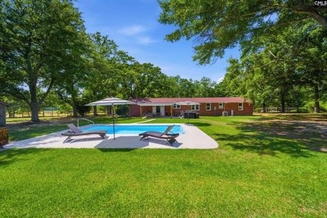 695 Hartzog Barnwell SC 29812