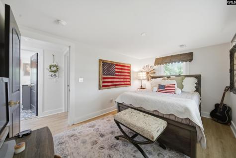 695 Hartzog Barnwell SC 29812