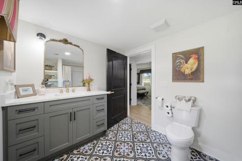 695 Hartzog Barnwell SC 29812