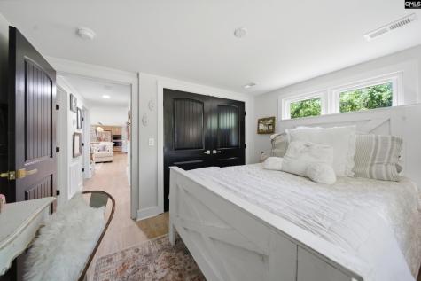 695 Hartzog Barnwell SC 29812