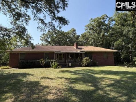 409 Travis Avenue Saluda SC 29138