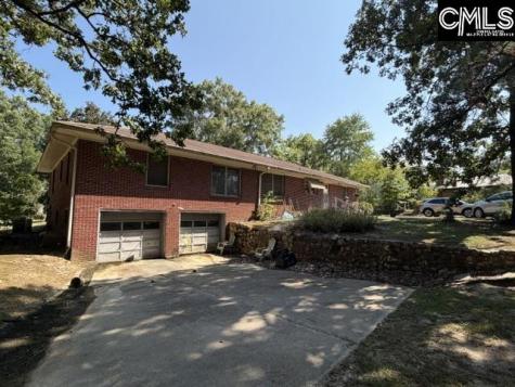 409 Travis Avenue Saluda SC 29138