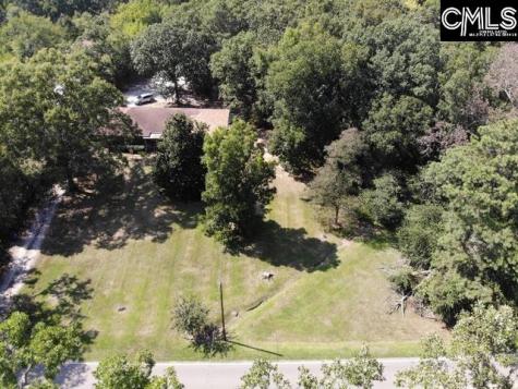 409 Travis Avenue Saluda SC 29138