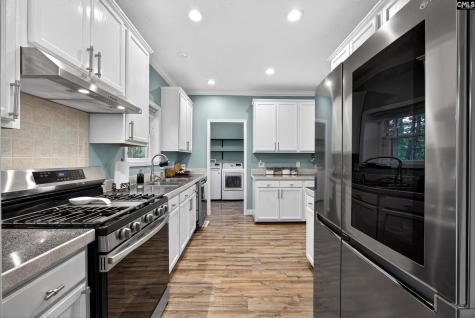 213 Lakeview Road Eastover SC 29044