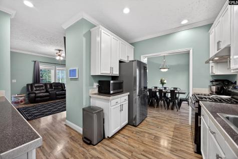 213 Lakeview Road Eastover SC 29044