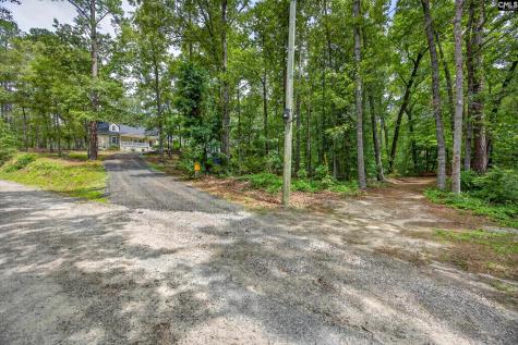 213 Lakeview Road Eastover SC 29044