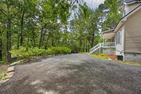 213 Lakeview Road Eastover SC 29044