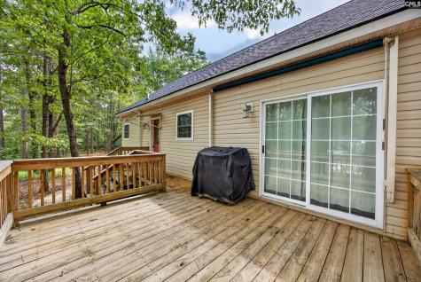 213 Lakeview Road Eastover SC 29044