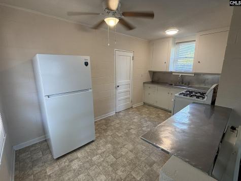 611 Oakland Avenue Cayce SC 29033