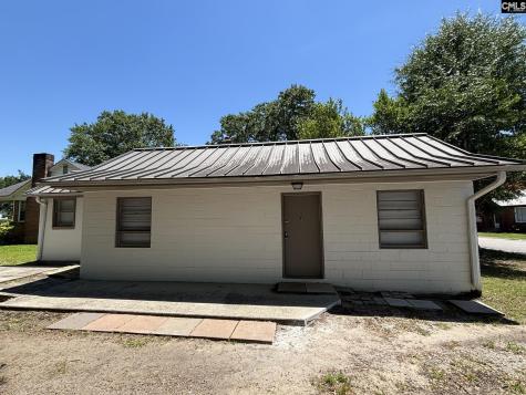 611 Oakland Avenue Cayce SC 29033