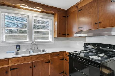 1813 Fairlawn Circle Cayce SC 29033