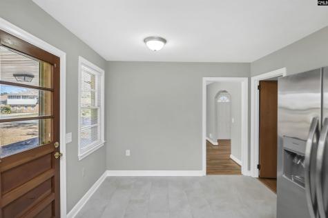 1813 Fairlawn Circle Cayce SC 29033