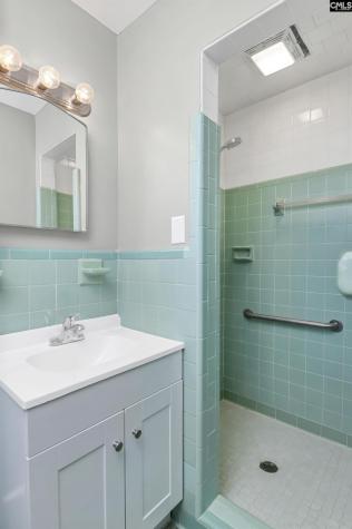 1813 Fairlawn Circle Cayce SC 29033