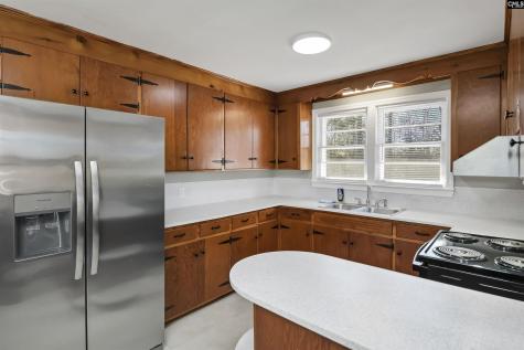 1813 Fairlawn Circle Cayce SC 29033