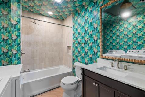 907 Beaufort Street A Columbia SC 29201