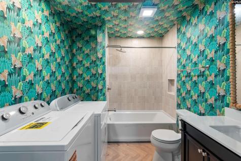 907 Beaufort Street A Columbia SC 29201